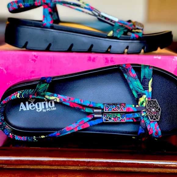 Alegria Shoes - Women Sandals size 10.5 - 11